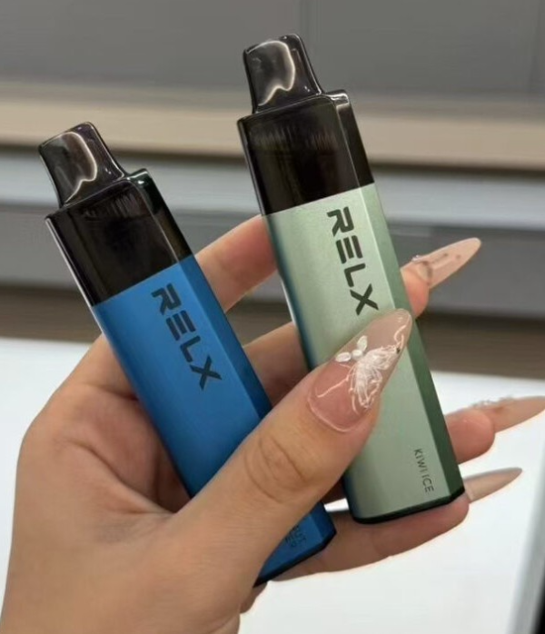 RELX 悅刻抛棄式8000口 有油就有電 透明油艙 高顔值【滿十送一】